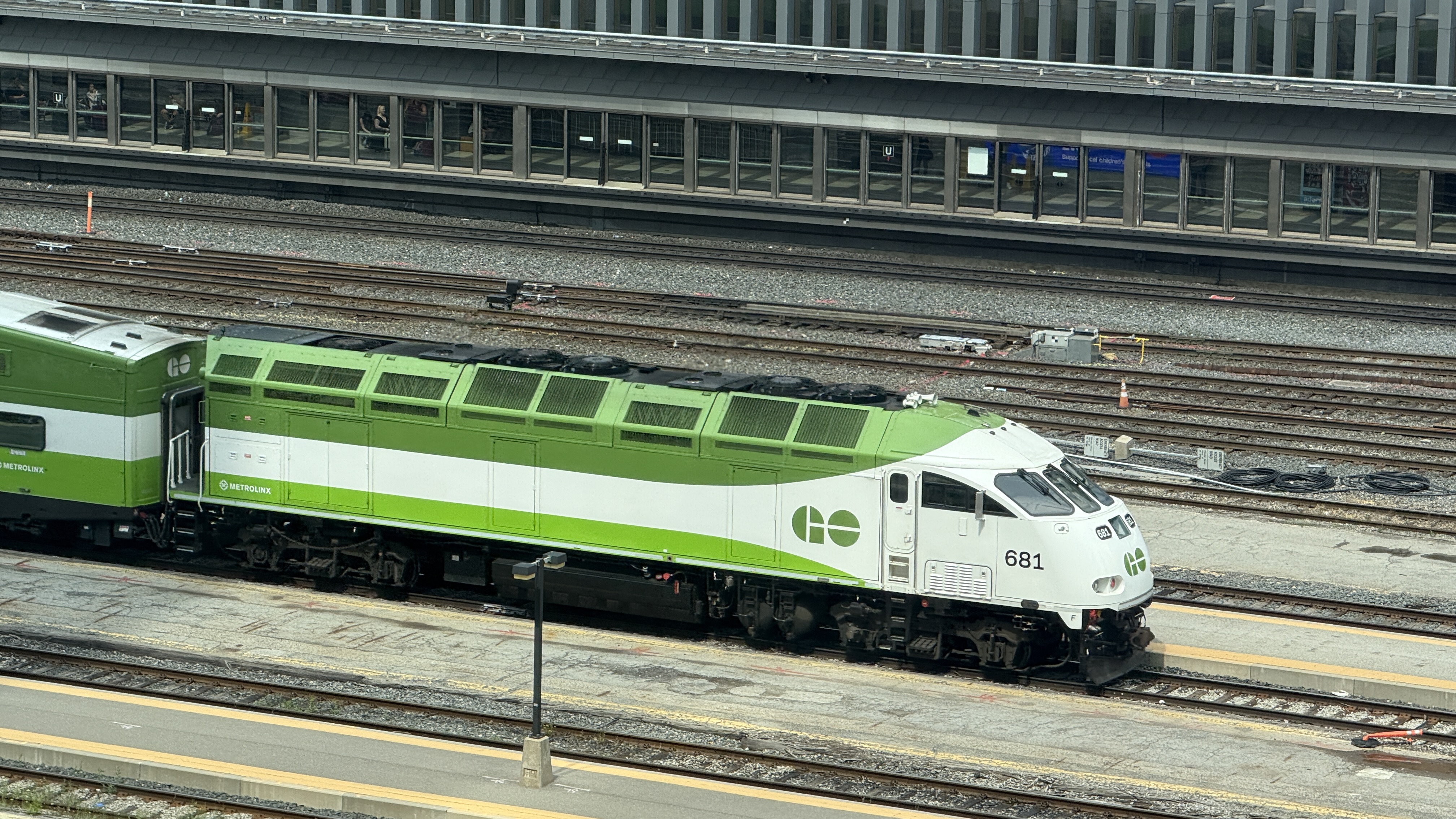 Toronto: GO Transit